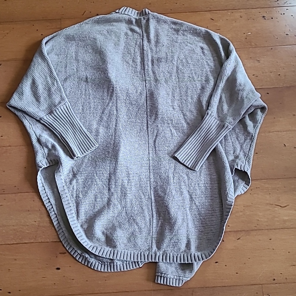 American Eagle Cardigan